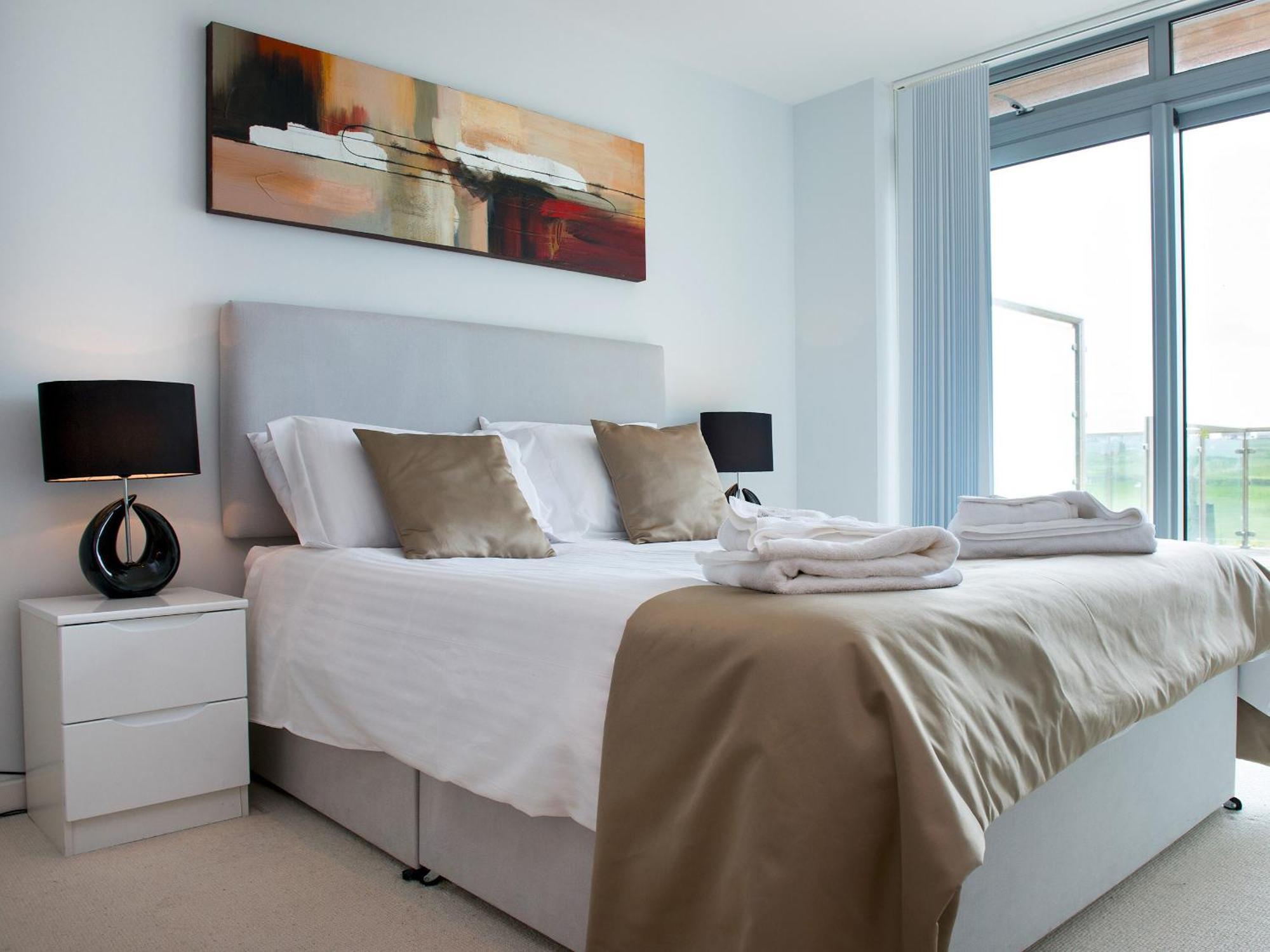 Fistral View - 3 Cribbar Apartment *