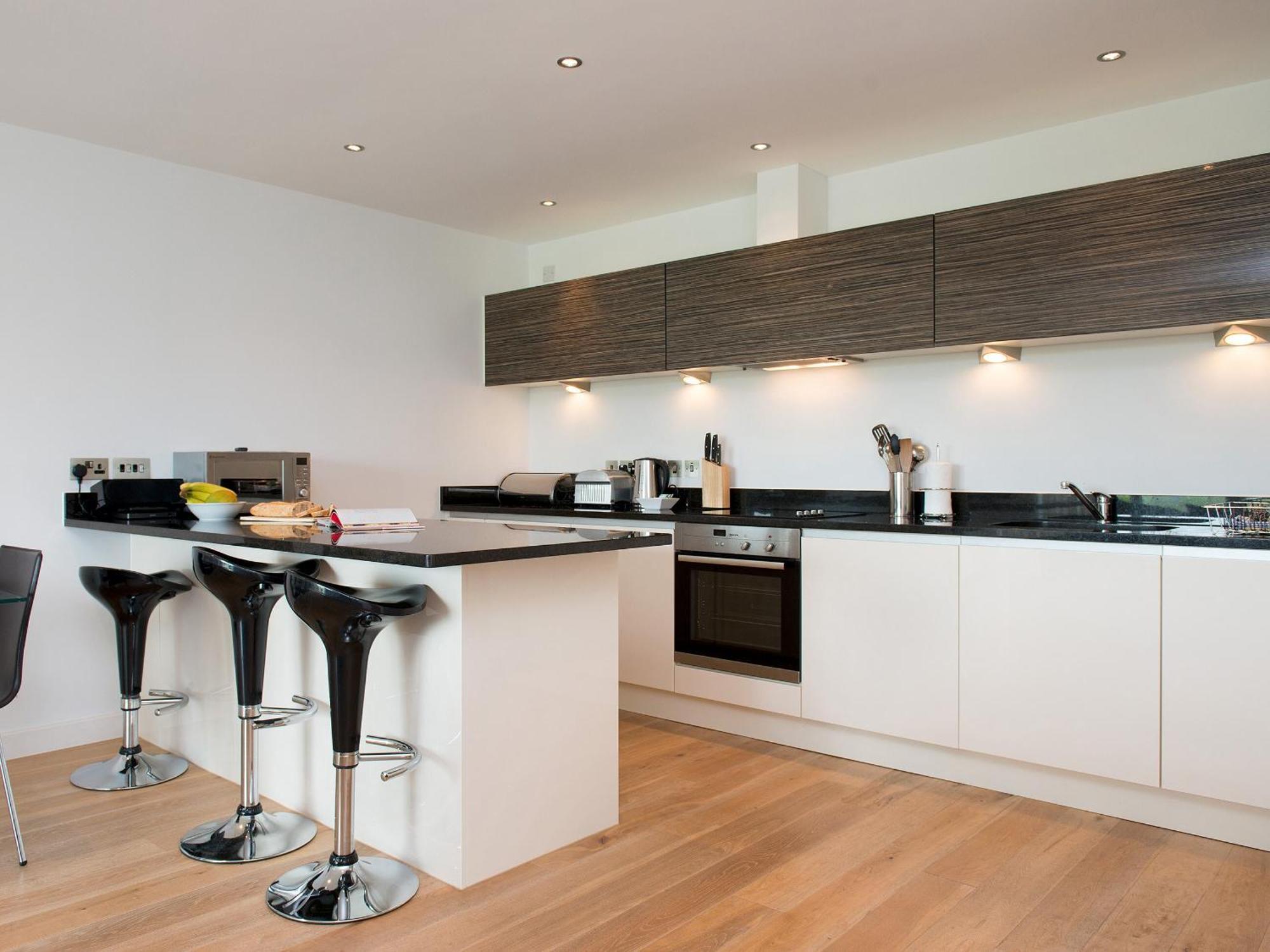 Fistral View - 3 Cribbar Apartment